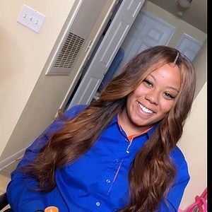 Meet your Posher, Earlesia